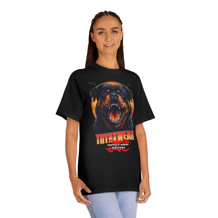 TrynxWear Rottweiler Roar Graphic Tee Vintage Dog Design